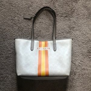 Coach purse 👜